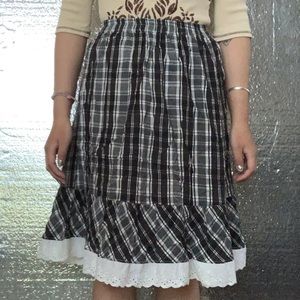 Vtg 90s black and white plaid skirt